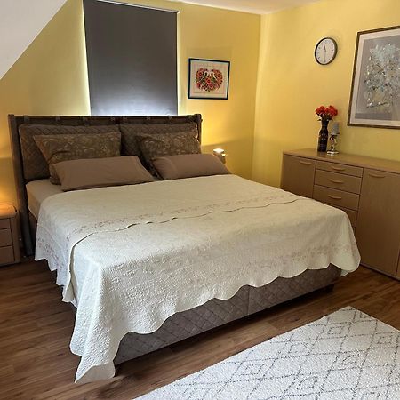 Grosse Und Helle 3 Zi Wohnung In Lossburg-Betzweiler, Schwarzwald Exterior foto