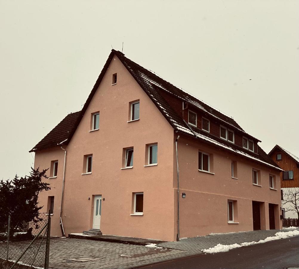 Grosse Und Helle 3 Zi Wohnung In Lossburg-Betzweiler, Schwarzwald Exterior foto